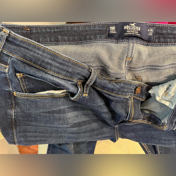 Dark wash/rinse Hollister jeans - Picture 4 of 4